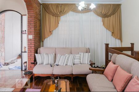 Sala de casa para alugar com 3 quartos, 150m² em Sítio Morro Grande, São Paulo