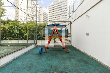 Apartamento à venda com 144m², 4 quartos e 2 vagasÁrea comum - Playground