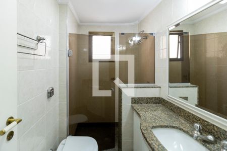 Apartamento à venda com 144m², 4 quartos e 2 vagasBanheiro da Suíte