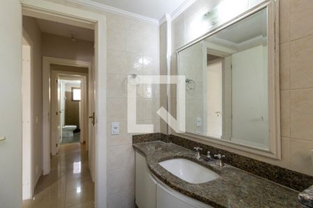 Apartamento à venda com 144m², 4 quartos e 2 vagasBanheiro