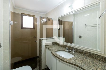 Apartamento à venda com 144m², 4 quartos e 2 vagasBanheiro da Suíte