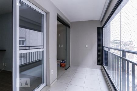 Varanda Sala de apartamento à venda com 2 quartos, 66m² em Vila Pompéia, São Paulo