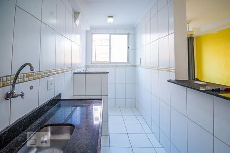 Apartamento à venda com 45m², 2 quartos e 1 vaga Apartamento à venda com 45m², 2 quartos e 1 vagaCozinha