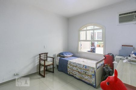 Casa à venda com 150m², 5 quartos e 3 vagasQuarto 2