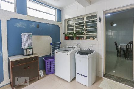 Casa à venda com 150m², 5 quartos e 3 vagasArea de Serviço