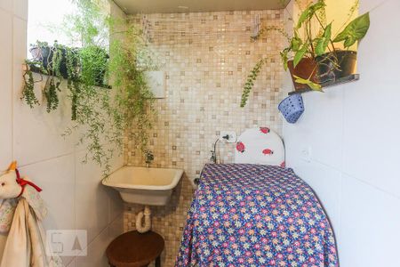 Casa à venda com 150m², 5 quartos e 3 vagasArea de Serviço Edicula