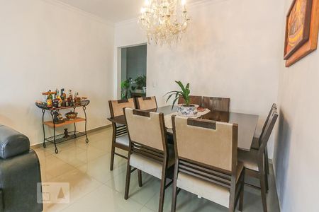 Sala de Estar de casa à venda com 5 quartos, 150m² em Jardim Jussara, São Paulo