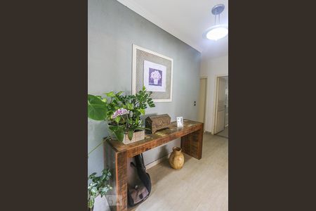 Hall de Entrada de casa à venda com 5 quartos, 150m² em Jardim Jussara, São Paulo