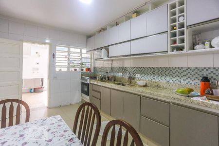 Casa à venda com 150m², 5 quartos e 3 vagasCozinha