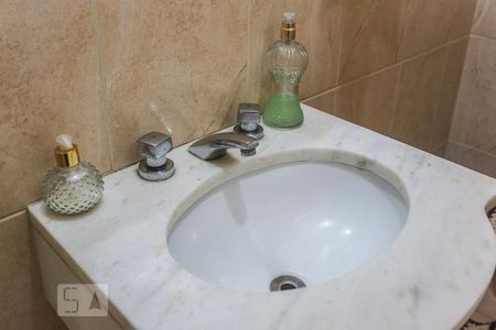 Casa à venda com 150m², 5 quartos e 3 vagasLavabo