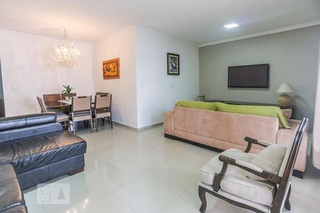 Sala de Estar de casa à venda com 5 quartos, 150m² em Jardim Jussara, São Paulo