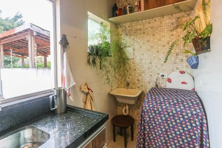 Casa à venda com 150m², 5 quartos e 3 vagasArea de Serviço Edicula