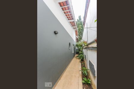 Casa à venda com 150m², 5 quartos e 3 vagasCorredor