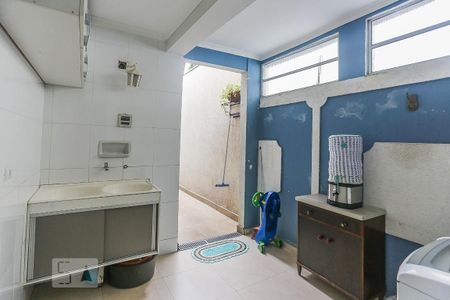 Casa à venda com 150m², 5 quartos e 3 vagasArea de Serviço