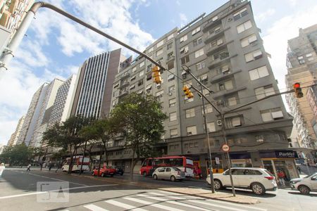 Apartamento à venda com 130m², 3 quartos e sem vagaFachada do Prédio