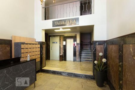 Apartamento à venda com 130m², 3 quartos e sem vagaHall de Entrada