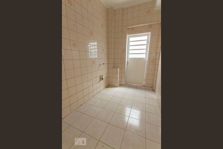 Apartamento à venda com 130m², 3 quartos e sem vagaCozinha