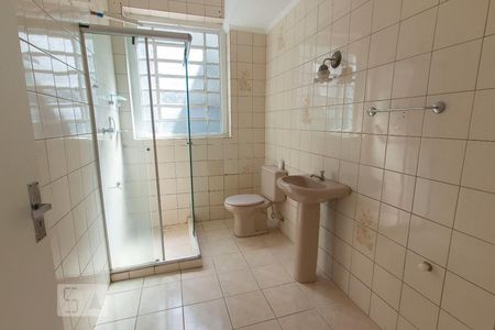 Apartamento à venda com 130m², 3 quartos e sem vagaBanheiro