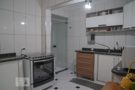 Casa à venda com 246m², 4 quartos e 2 vagasCozinha