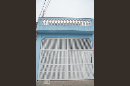 Casa à venda com 246m², 4 quartos e 2 vagasFachada