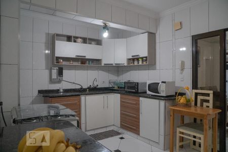 Casa à venda com 246m², 4 quartos e 2 vagasCozinha