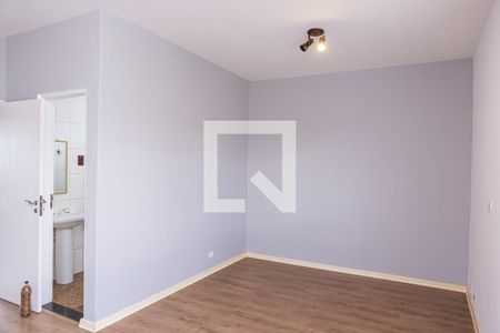 Casa à venda com 200m², 4 quartos e 3 vagas Casa à venda com 200m², 4 quartos e 3 vagasQuarto 2