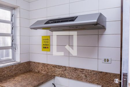 Casa à venda com 200m², 4 quartos e 3 vagas Casa à venda com 200m², 4 quartos e 3 vagasCozinha