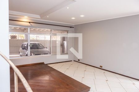 Sala de casa à venda com 4 quartos, 200m² em Cidade Patriarca, São Paulo