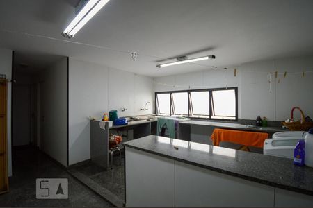 Apartamento à venda com 1080m², 6 quartos e 6 vagas Apartamento à venda com 1080m², 6 quartos e 6 vagasLavanderia
