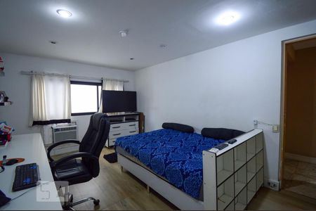 Apartamento à venda com 1080m², 6 quartos e 6 vagas Apartamento à venda com 1080m², 6 quartos e 6 vagasSuíte 3