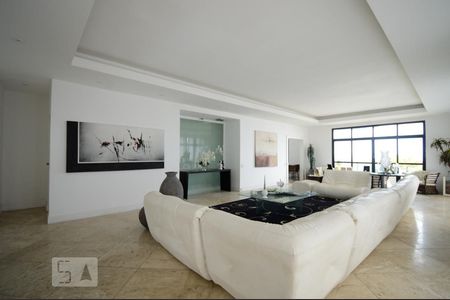 Sala de apartamento à venda com 6 quartos, 1080m² em Barra da Tijuca, Rio de Janeiro