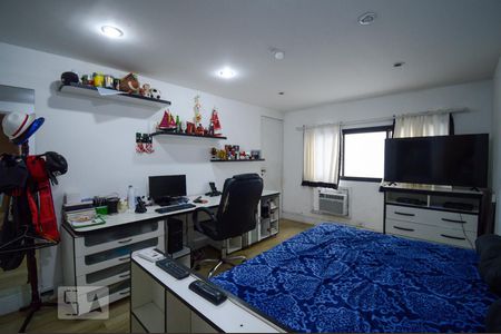 Apartamento à venda com 1080m², 6 quartos e 6 vagas Apartamento à venda com 1080m², 6 quartos e 6 vagasSuíte 3