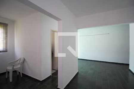 Apartamento para alugar com 48m², 2 quartos e 1 vaga Apartamento para alugar com 48m², 2 quartos e 1 vagaÁrea comum - Salão de festas