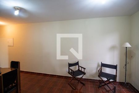 Sala de apartamento para alugar com 2 quartos, 48m² em Vila Carmosina, São Paulo