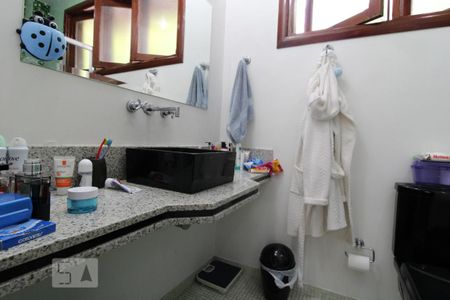Casa para alugar com 321m², 5 quartos e 3 vagasBanheiro da Suíte 1
