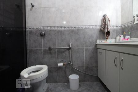 Casa para alugar com 321m², 5 quartos e 3 vagasBanheiro da Suíte 3