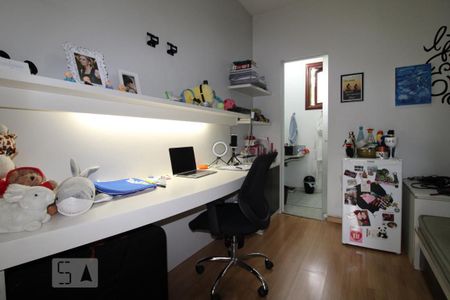 Casa para alugar com 321m², 5 quartos e 3 vagasSuíte 1