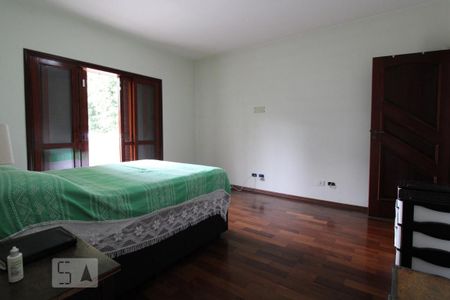 Casa para alugar com 321m², 5 quartos e 3 vagasSuíte 2