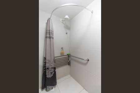 Banheiro de apartamento à venda com 1 quarto, 38m² em Sé, São Paulo
