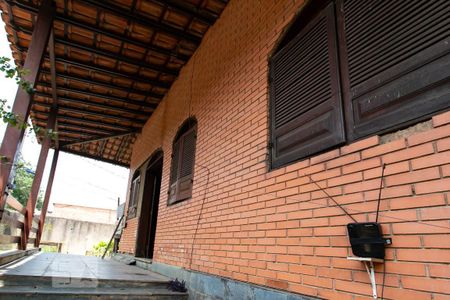 Casa à venda com 5000000m², 3 quartos e 4 vagasVaranda