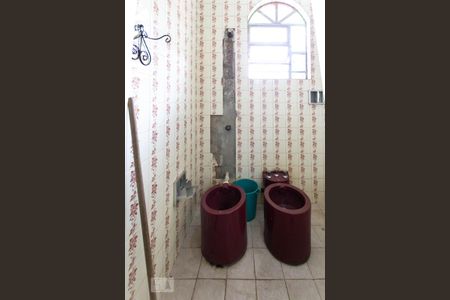 Casa à venda com 5000000m², 3 quartos e 4 vagasBanheiro Social