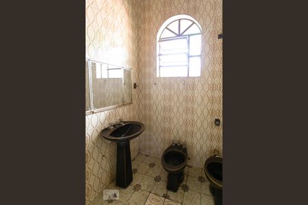 Casa à venda com 5000000m², 3 quartos e 4 vagasBanheiro da Suíte