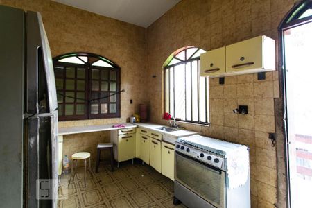 Casa à venda com 5000000m², 3 quartos e 4 vagasCozinha