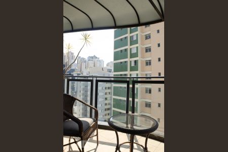 Apartamento à venda com 269m², 3 quartos e 5 vagas Apartamento à venda com 269m², 3 quartos e 5 vagasVaranda da Sala 2