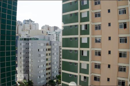 Vista da Suíte de apartamento à venda com 3 quartos, 269m² em Buritis, Belo Horizonte