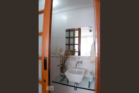 Apartamento à venda com 269m², 3 quartos e 5 vagas Apartamento à venda com 269m², 3 quartos e 5 vagasLavabo