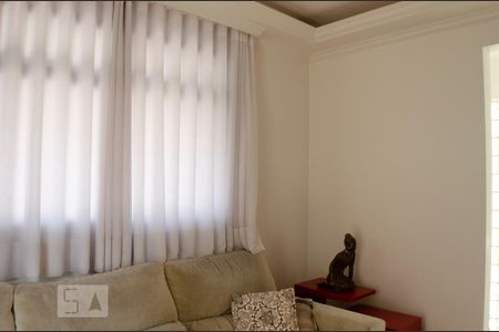 Apartamento à venda com 269m², 3 quartos e 5 vagas Apartamento à venda com 269m², 3 quartos e 5 vagasSala 2