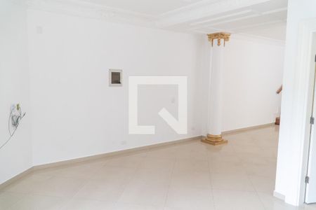 Sala 2 (Terreo) de casa para alugar com 4 quartos, 350m² em Parque Monte Alegre, Taboão da Serra