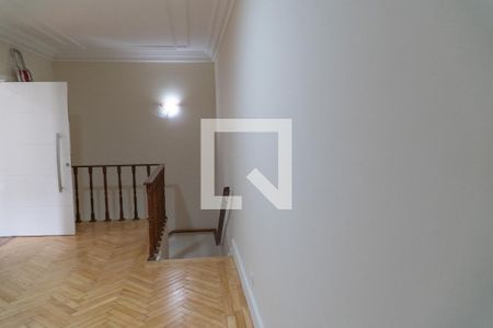 Casa para alugar com 350m², 4 quartos e 2 vagasEscritório/Sala TV (2º Andar)