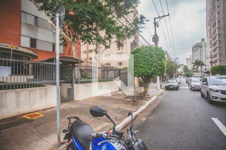 Apartamento para alugar com 90m², 3 quartos e 1 vagaFachada